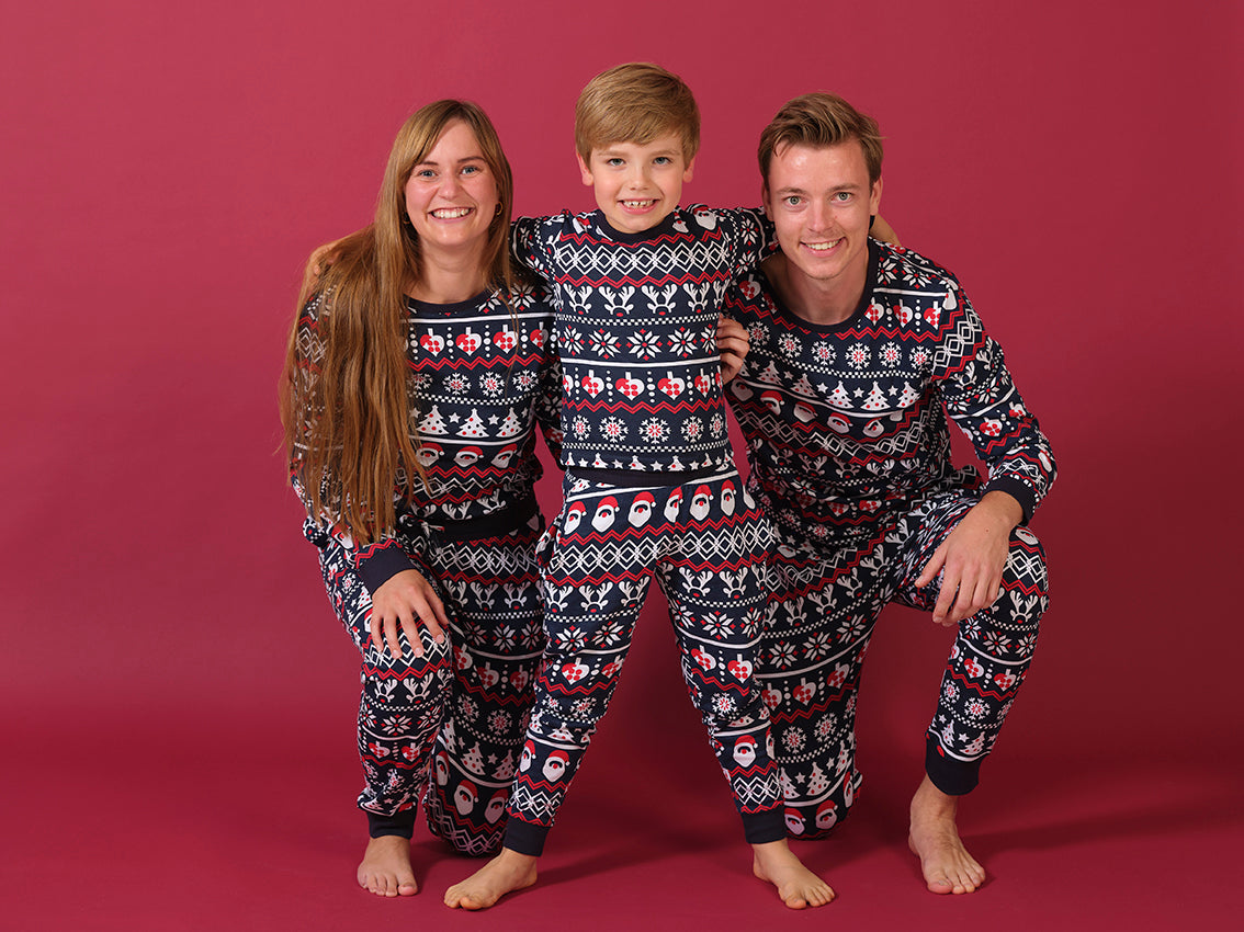 Blauer Weihnachtspyjama Herren mit weihnachtlichen Mustern, stretchbar und nachhaltig, für Damen und Herren, Neuheit.